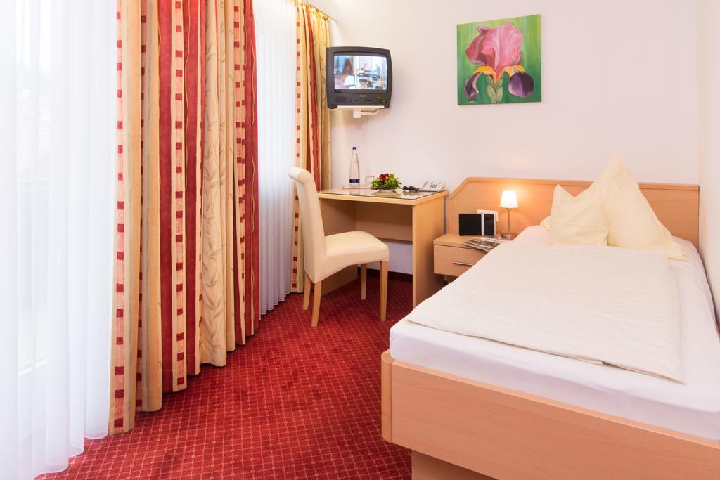 Hotel Garni Regina 오버스트도르프 외부 사진